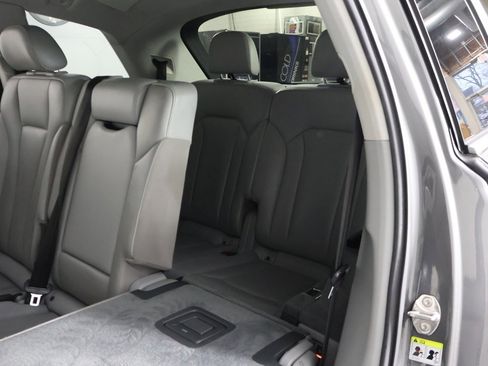 Used 2019 Audi Q7 2.0T Premium Plus w/ Premium Plus Package image 39