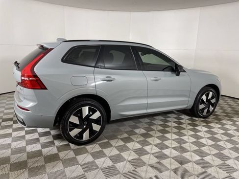 Certified 2025 Volvo XC60 T8 Plus w/ Protection Package Premier AWD/4WD image 12