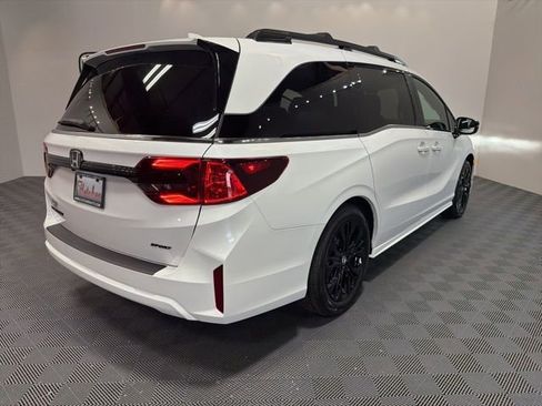 New 2026 Honda Odyssey Sport-L image 6