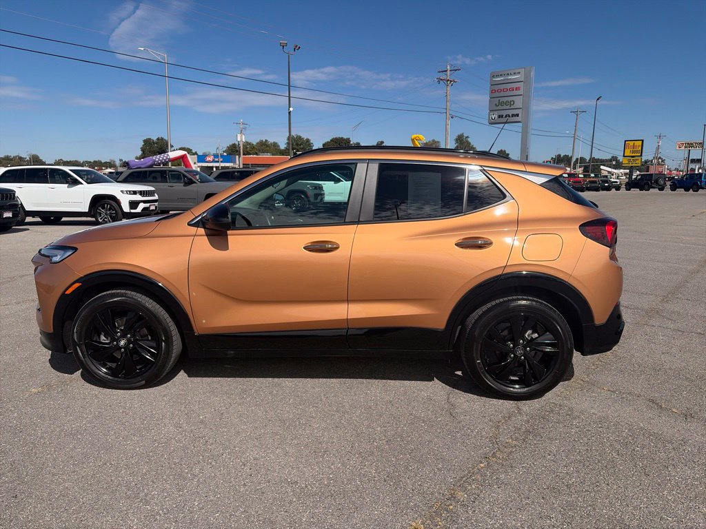 Used 2024 Buick Encore GX Sport Touring w/ Comfort Package FWD image 3