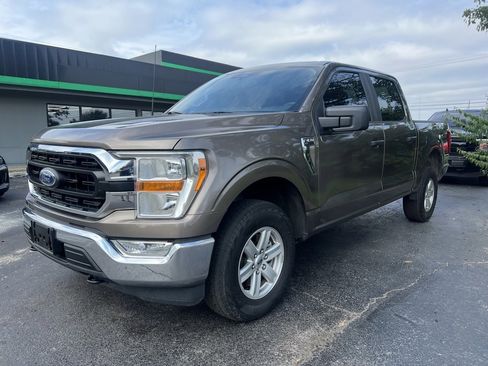 Used 2022 Ford F150 XLT image 2