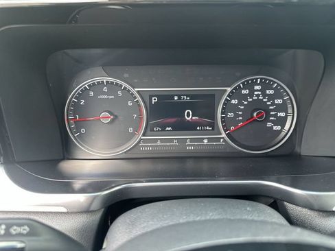 Used 2023 Kia Sorento S FWD image 12