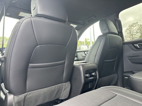 New 2026 Buick Enclave Preferred w/ Power Package image 29