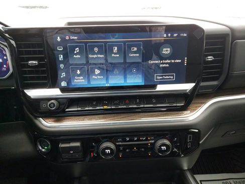 Used 2026 Chevrolet Silverado 2500 LT w/ Trail Boss Package image 18