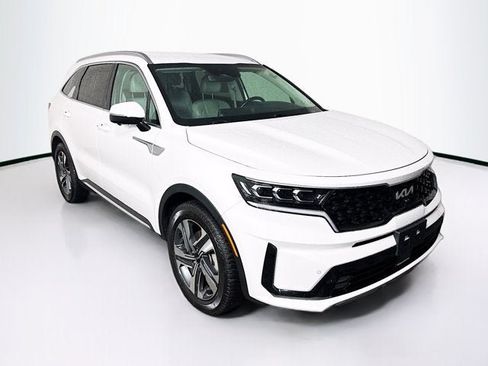 Certified 2023 Kia Sorento SX Prestige AWD/4WD image 3