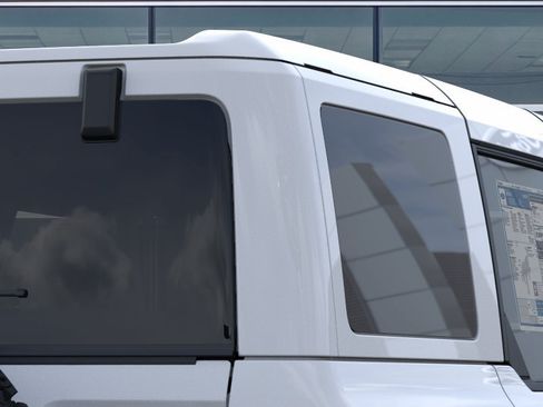New 2026 Ford Bronco Badlands AWD/4WD image 25