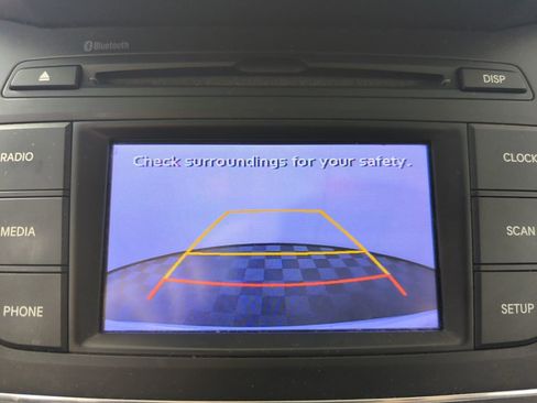Used 2018 Hyundai Santa Fe Sport FWD image 15