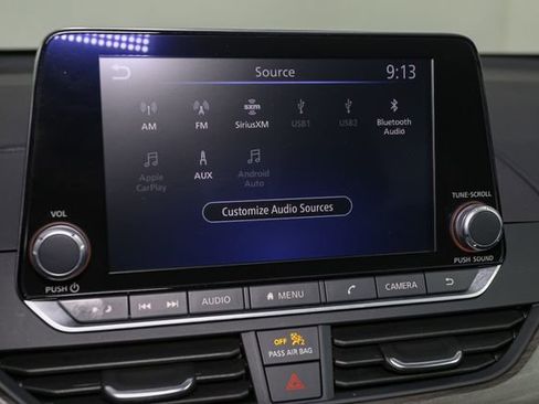 Used 2025 Nissan Altima 2.5 SV image 19