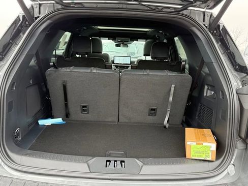 New 2026 Ford Explorer ST-Line image 5