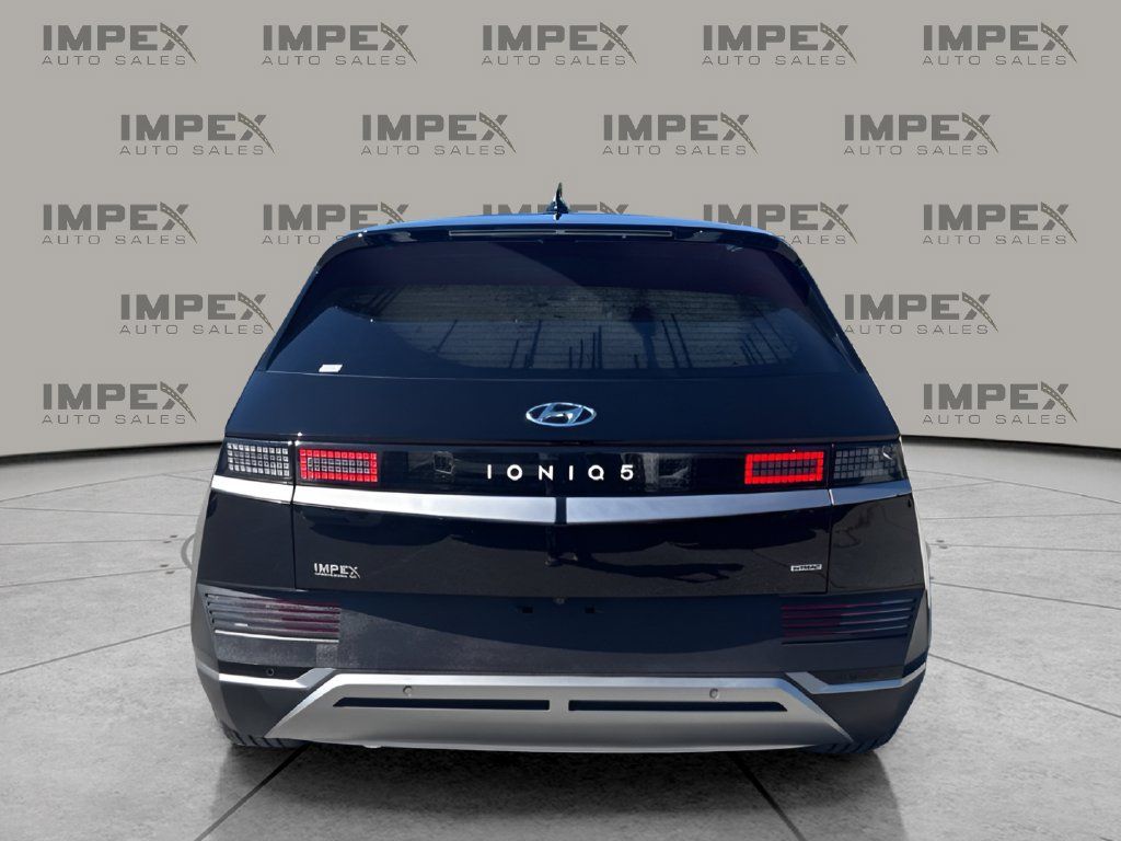Used 2023 Hyundai Ioniq 5 SE AWD/4WD image 4