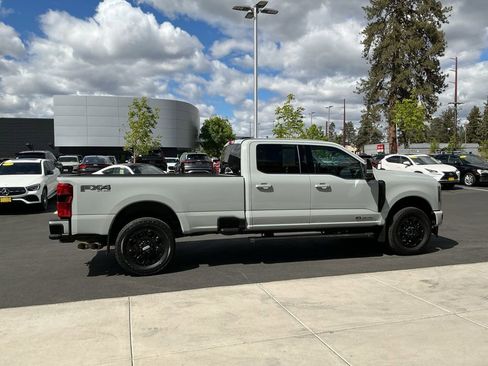 Used 2025 Ford F350 Lariat w/ Black Appearance Package AWD/4WD image 6
