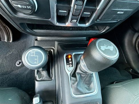 Used 2021 Jeep Wrangler Unlimited Sport S image 23