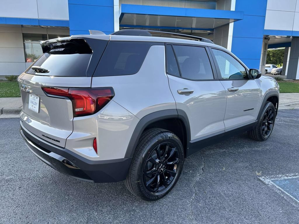 New 2027 GMC Terrain Elevation w/ Black Edition FWD image 4