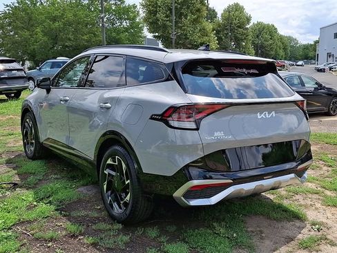 Certified 2023 Kia Sportage SX FWD image 4