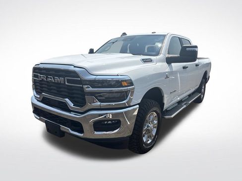 Used 2025 RAM 2500 Big Horn AWD/4WD image 7