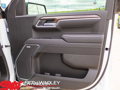 New 2025 Chevrolet Silverado 1500 LT Trail Boss w/ Convenience Package II AWD/4WD image 48