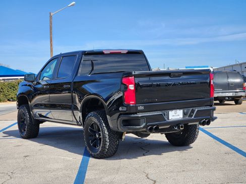 Used 2021 Chevrolet Silverado 1500 Custom Trail Boss w/ Midnight Edition image 5