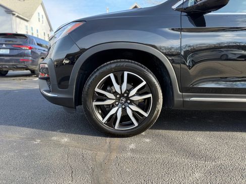 Used 2020 Honda Pilot Touring image 17