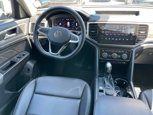 Certified 2023 Volkswagen Atlas SE AWD/4WD image 7