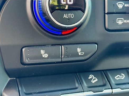 Used 2021 Chevrolet Silverado 1500 LT Trail Boss w/ Bed Protection Package image 21