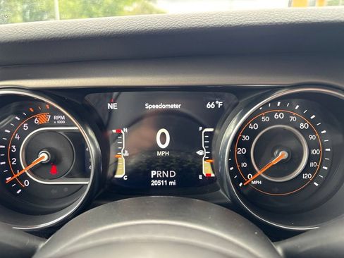 Used 2021 Jeep Wrangler Unlimited Sport AWD/4WD image 23