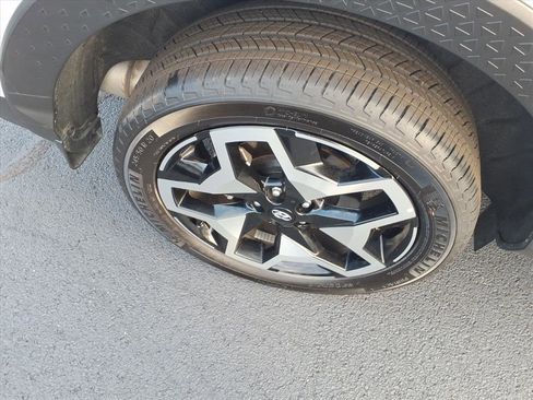 Used 2024 Hyundai Santa Cruz Limited image 9