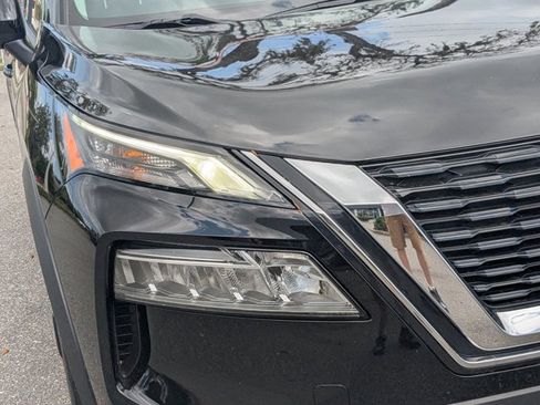 Certified 2023 Nissan Rogue SL w/ SL Premium Package image 9