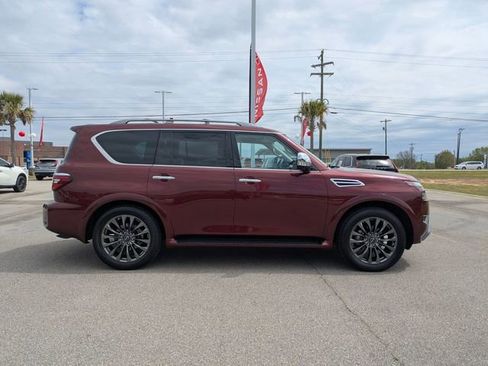Used 2023 Nissan Armada Platinum w/ Cargo Package image 2