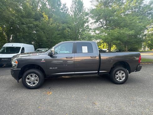 Used 2024 RAM 2500 Laramie w/ Safety Group AWD/4WD image 7