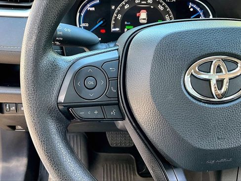 Used 2024 Toyota RAV4 XLE image 10