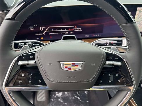 New 2026 Cadillac Escalade Platinum Sport w/ LPO, ONYX Package AWD/4WD image 29