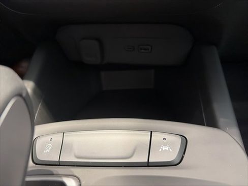 New 2026 Chevrolet Trax LS w/ LS Convenience Package image 19