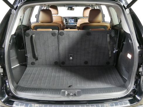 Used 2017 Toyota Highlander Limited w/ Protection Package #3 AWD/4WD image 18