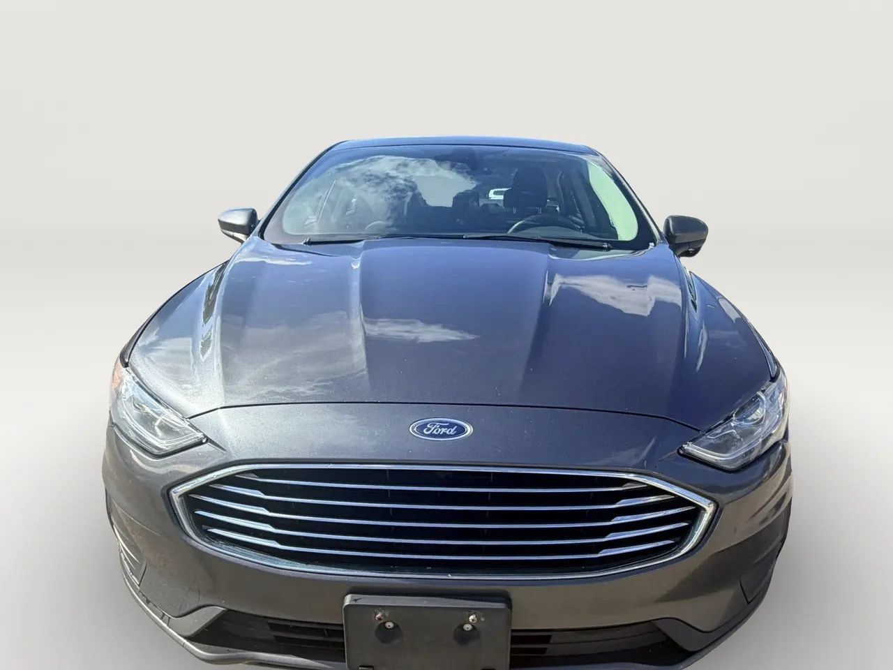 Used 2020 Ford Fusion SE FWD image 12