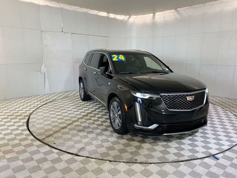 Used 2024 Cadillac XT6 Premium Luxury w/ LPO, Floor Liner Package FWD image 1