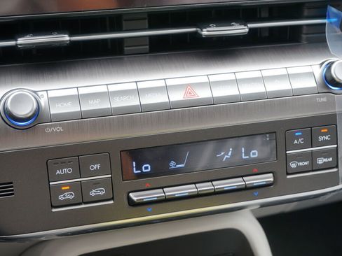 New 2026 Hyundai Kona SEL Sport AWD/4WD image 18