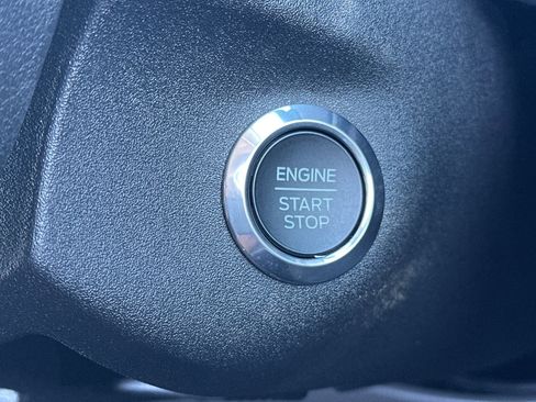 New 2026 Ford Transit 250 Low Roof image 21