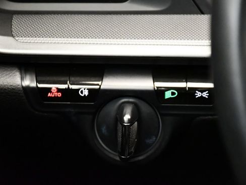 Used 2020 Porsche 911 Carrera S image 23