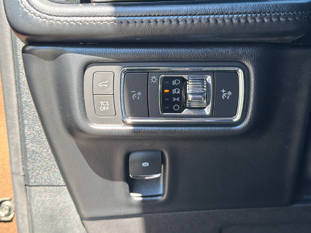 Used 2022 Lincoln Nautilus FWD image 31