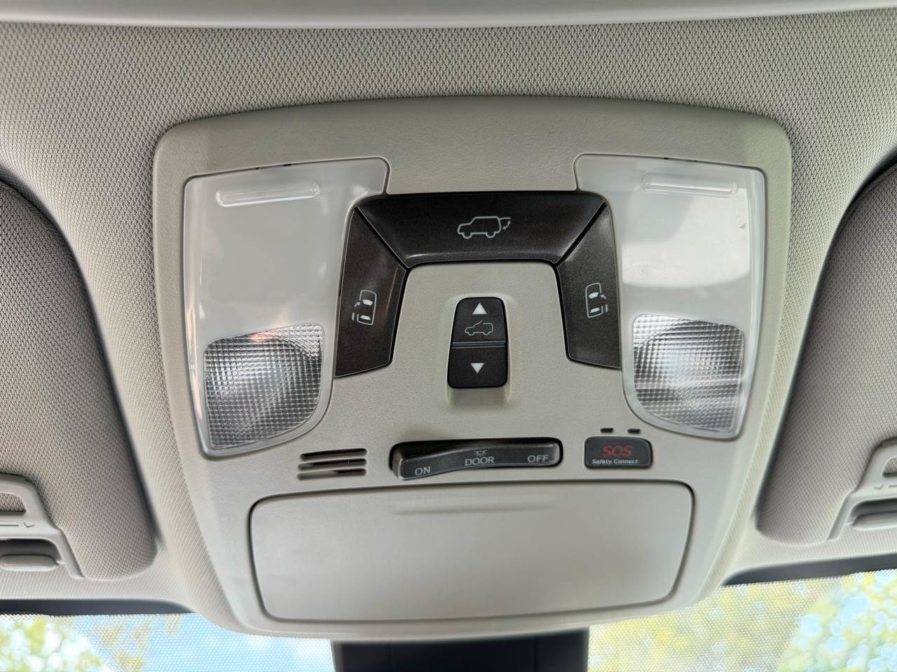 Used 2019 Toyota Sienna XLE w/ XLE Navigation Package AWD/4WD image 26