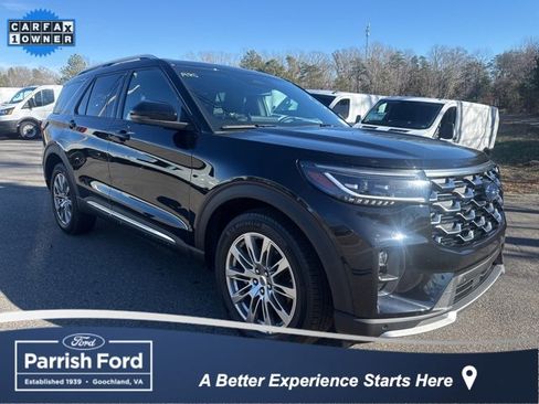 Used 2025 Ford Explorer Platinum image 1