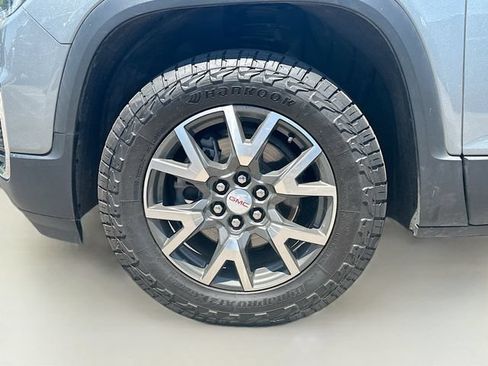 Used 2023 GMC Acadia SLE w/ Driver Convenience Package AWD/4WD image 32
