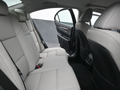 Used 2017 Lexus ES 350 w/ Premium Package FWD image 18