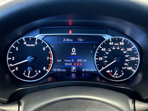 Used 2025 Nissan Altima 2.5 SV FWD image 22