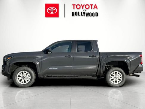 New 2026 Toyota Tacoma SR5 RWD image 9