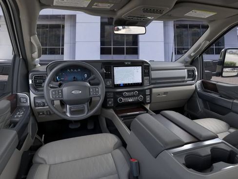 New 2026 Ford F250 Platinum w/ Platinum Plus Package AWD/4WD image 9