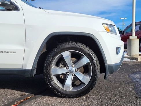 Used 2015 Jeep Grand Cherokee Limited w/ Trailer Tow Group IV image 28