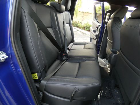 Used 2025 Toyota Tacoma SR5 image 44