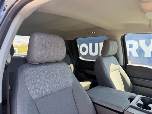 Used 2022 Ford F150 XLT image 26