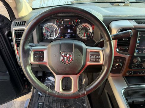 Used 2016 RAM 3500 Laramie image 26